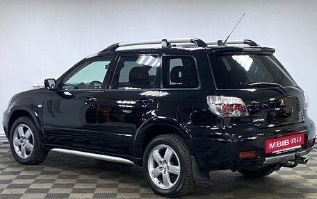 Mitsubishi Outlander III рестайлинг 3, 2006 год, 599 000 рублей, 2 фотография