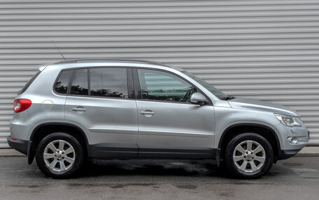 Volkswagen Tiguan I, 2010 год, 1 220 000 рублей, 4 фотография