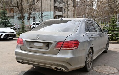 Mercedes-Benz E-Класс, 2013 год, 1 250 000 рублей, 6 фотография