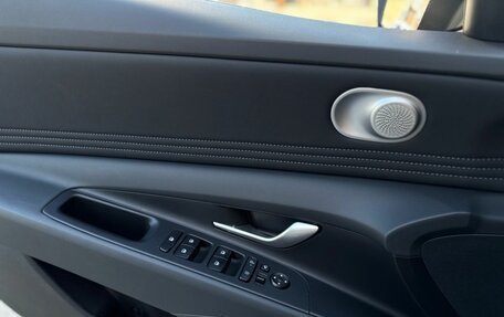 Hyundai Elantra, 2024 год, 2 750 000 рублей, 18 фотография