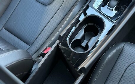 Hyundai Elantra, 2024 год, 2 750 000 рублей, 20 фотография