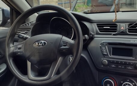 KIA Rio III рестайлинг, 2013 год, 1 000 000 рублей, 6 фотография