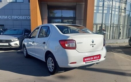 Renault Logan II, 2019 год, 850 000 рублей, 6 фотография