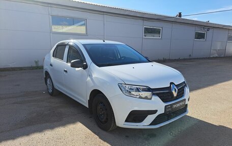Renault Logan II, 2021 год, 990 000 рублей, 3 фотография