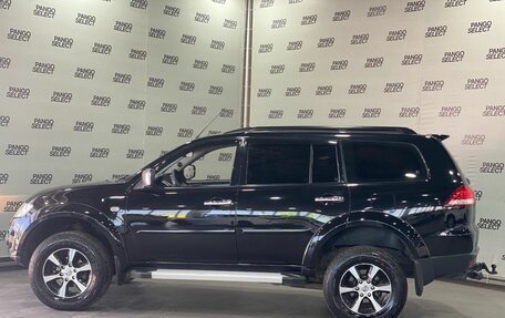 Mitsubishi Pajero Sport II рестайлинг, 2015 год, 2 234 000 рублей, 3 фотография