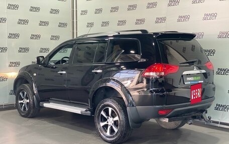 Mitsubishi Pajero Sport II рестайлинг, 2015 год, 2 234 000 рублей, 4 фотография