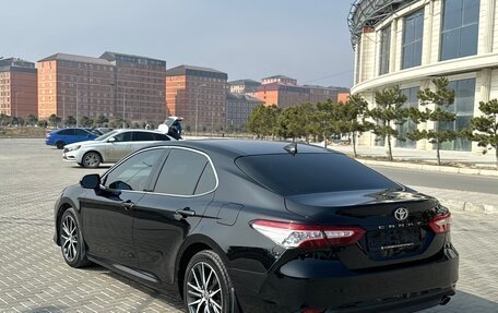 Toyota Camry, 2022 год, 3 350 000 рублей, 3 фотография