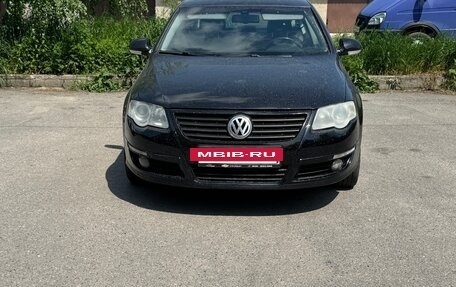 Volkswagen Passat B6, 2008 год, 1 000 000 рублей, 2 фотография