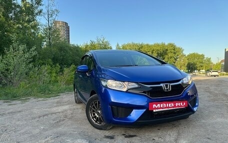 Honda Fit III, 2017 год, 1 110 000 рублей, 2 фотография