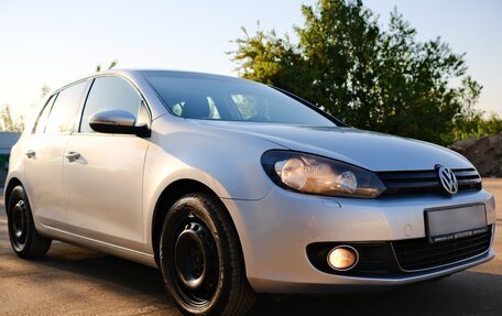 Volkswagen Golf VI, 2012 год, 750 000 рублей, 2 фотография