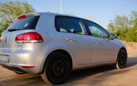 Volkswagen Golf VI, 2012 год, 750 000 рублей, 3 фотография