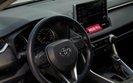 Toyota RAV4, 2020 год, 3 163 650 рублей, 5 фотография