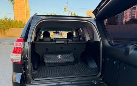 Toyota Land Cruiser Prado 150 рестайлинг 2, 2015 год, 3 450 000 рублей, 4 фотография