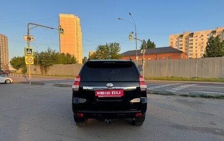 Toyota Land Cruiser Prado 150 рестайлинг 2, 2015 год, 3 450 000 рублей, 7 фотография