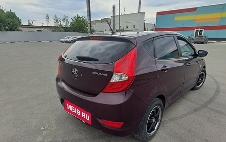 Hyundai Solaris II рестайлинг, 2013 год, 810 000 рублей, 3 фотография