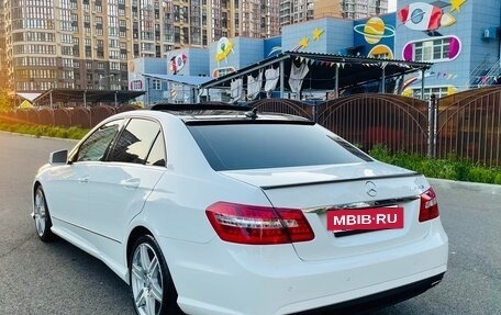 Mercedes-Benz E-Класс, 2012 год, 1 960 000 рублей, 5 фотография