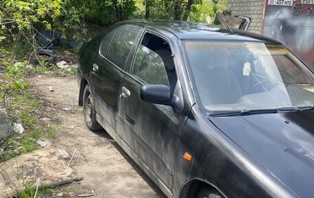 Nissan Primera II рестайлинг, 2001 год, 180 000 рублей, 2 фотография