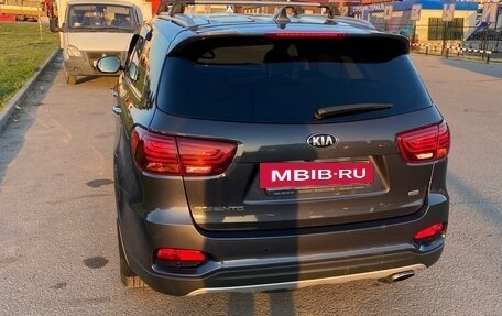 KIA Sorento III Prime рестайлинг, 2019 год, 2 525 000 рублей, 5 фотография