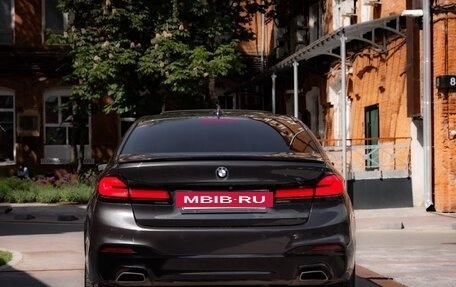 BMW 5 серия, 2019 год, 4 480 000 рублей, 7 фотография