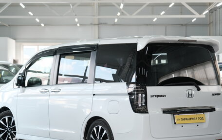 Honda Stepwgn IV, 2013 год, 2 049 000 рублей, 3 фотография