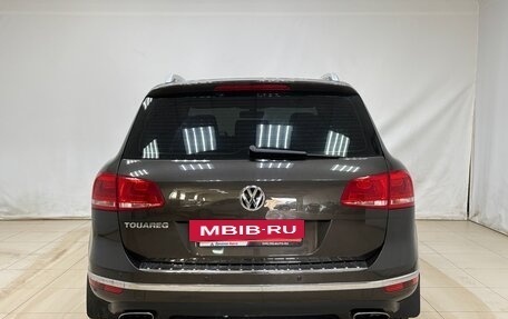 Volkswagen Touareg III, 2014 год, 1 940 000 рублей, 4 фотография
