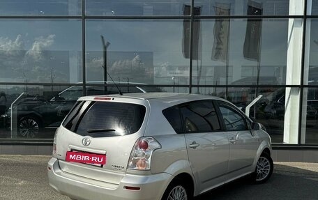 Toyota Corolla Verso I, 2008 год, 790 000 рублей, 4 фотография