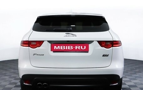 Jaguar F-Pace, 2016 год, 2 100 000 рублей, 6 фотография