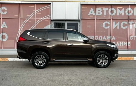 Mitsubishi Pajero Sport III рестайлинг, 2019 год, 2 850 000 рублей, 4 фотография