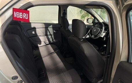 Renault Logan II, 2014 год, 790 000 рублей, 10 фотография