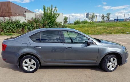 Skoda Octavia, 2018 год, 1 850 000 рублей, 15 фотография