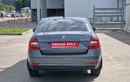 Skoda Octavia, 2018 год, 1 850 000 рублей, 10 фотография