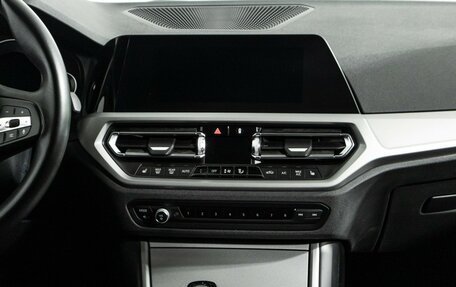 BMW 3 серия, 2019 год, 3 199 000 рублей, 14 фотография