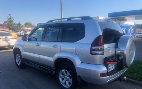 Toyota Land Cruiser Prado 120 рестайлинг, 2004 год, 2 500 000 рублей, 4 фотография