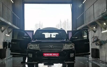 Toyota Land Cruiser 200, 2012 год, 3 550 000 рублей, 4 фотография