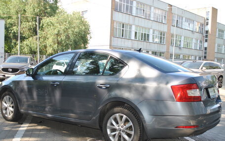 Skoda Octavia, 2018 год, 1 433 000 рублей, 2 фотография