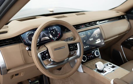 Land Rover Range Rover IV рестайлинг, 2022 год, 22 990 000 рублей, 9 фотография