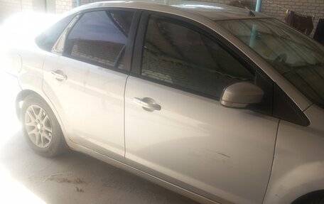 Ford Focus II рестайлинг, 2010 год, 400 000 рублей, 2 фотография