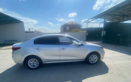 KIA Rio IV, 2018 год, 1 350 000 рублей, 7 фотография