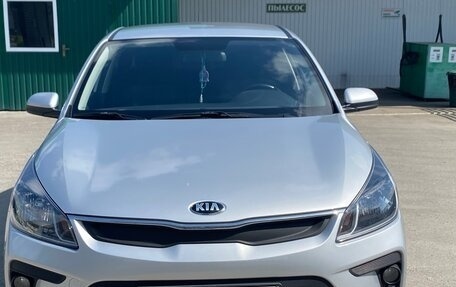 KIA Rio IV, 2018 год, 1 350 000 рублей, 8 фотография