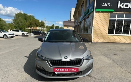 Skoda Rapid II, 2021 год, 1 565 000 рублей, 2 фотография
