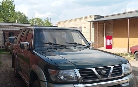 Nissan Patrol, 1998 год, 580 000 рублей, 3 фотография