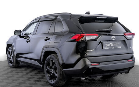 Toyota RAV4, 2020 год, 3 450 000 рублей, 7 фотография