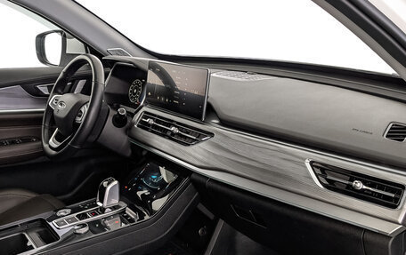 Chery Tiggo 8 Pro, 2021 год, 1 840 000 рублей, 13 фотография