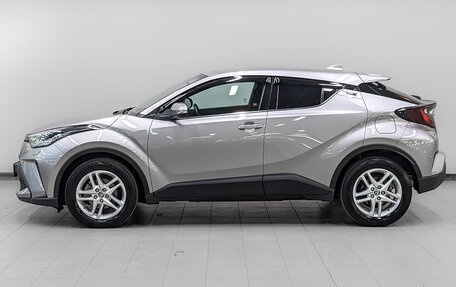 Toyota C-HR I рестайлинг, 2020 год, 2 930 000 рублей, 8 фотография