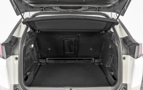 Peugeot 3008 II, 2019 год, 2 290 000 рублей, 10 фотография