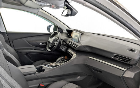 Peugeot 3008 II, 2019 год, 2 290 000 рублей, 11 фотография