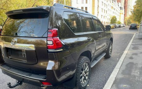 Toyota Land Cruiser Prado 150 рестайлинг 2, 2018 год, 6 000 000 рублей, 5 фотография