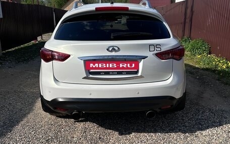 Infiniti FX II, 2012 год, 2 225 000 рублей, 6 фотография