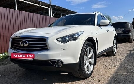 Infiniti FX II, 2012 год, 2 225 000 рублей, 8 фотография