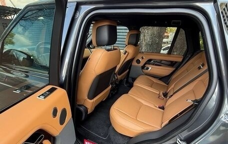 Land Rover Range Rover IV рестайлинг, 2021 год, 10 750 000 рублей, 6 фотография